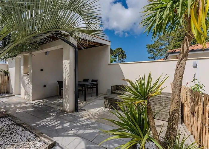 Apartment House With Heated Pool